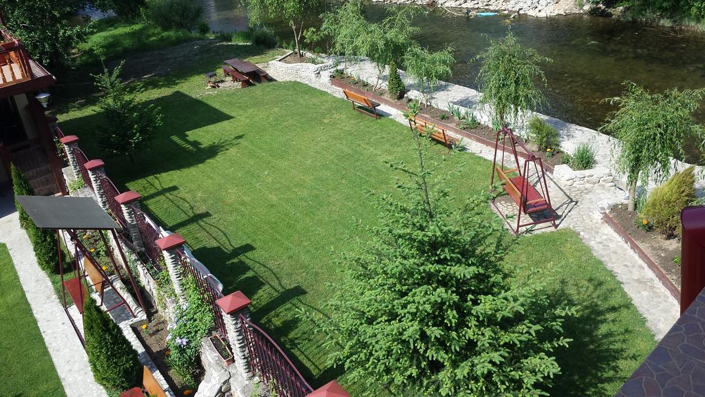 Pension Cuibul Viselor Baile Herculane Exterior photo